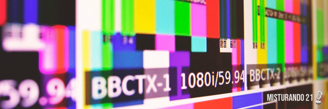 Como funciona o TCC do curso de Rádio, TV e Internet? #misturando21